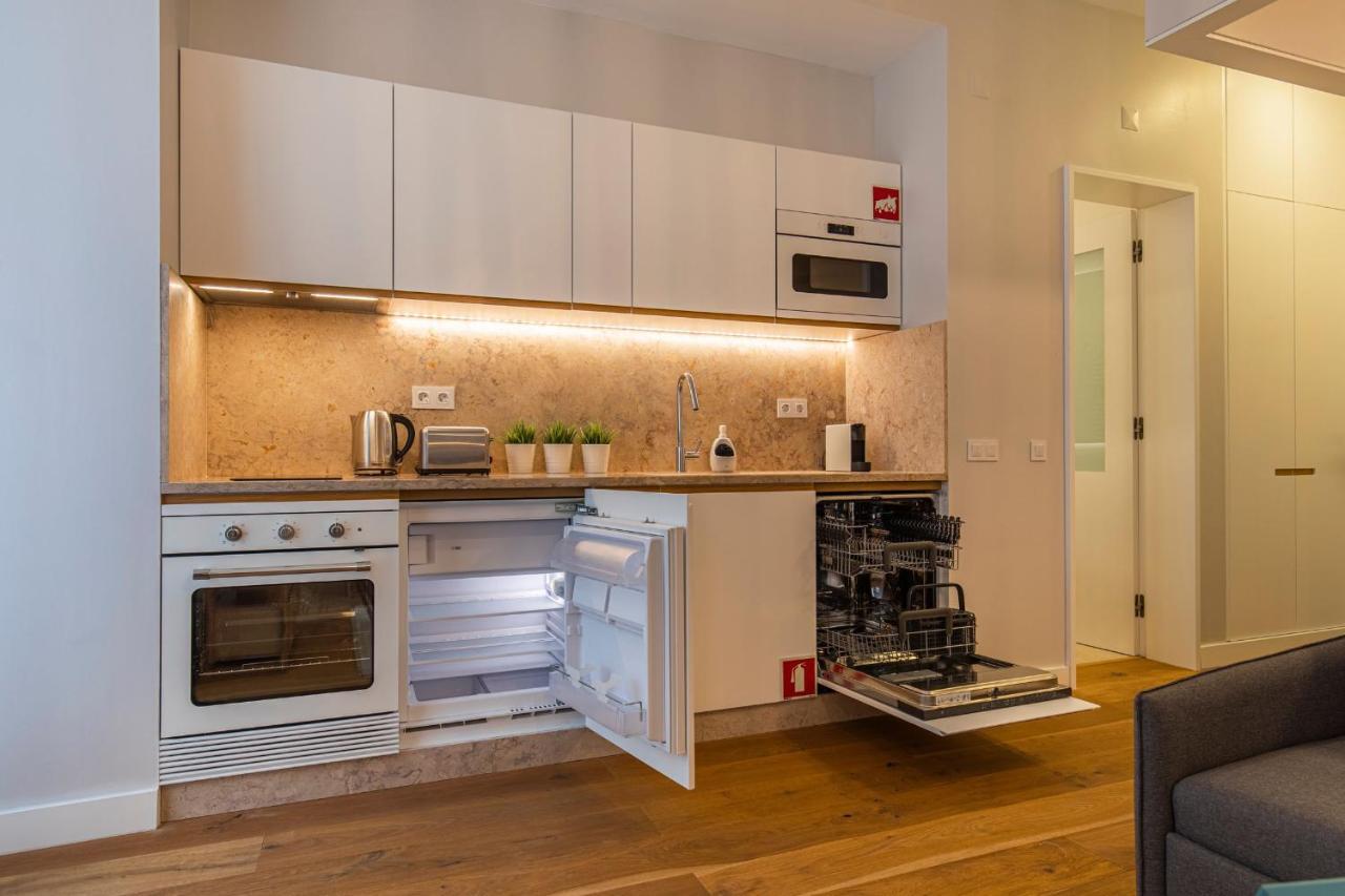 Apartament Upscale & Trendy Flat In The Center Lizbona Zewnętrze zdjęcie